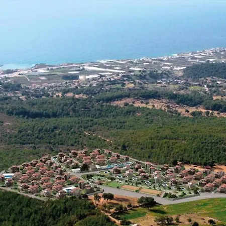 Super Luxury 3 Bedrooms Avsallar 1 * Okurcalar